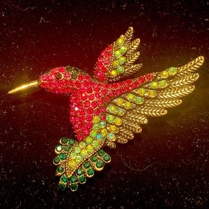 GORGEOUS BIRD BROOCH